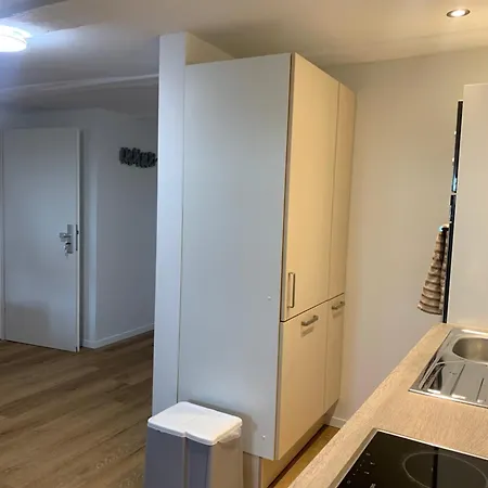 Fuer Gruppen Und Familien - Modern Und Fachwerk - Auf Einer Etage Mit 5 Schlafzimmern, 2 Baedern, Wohnzimmer, Parkplaetzen Lejlighed