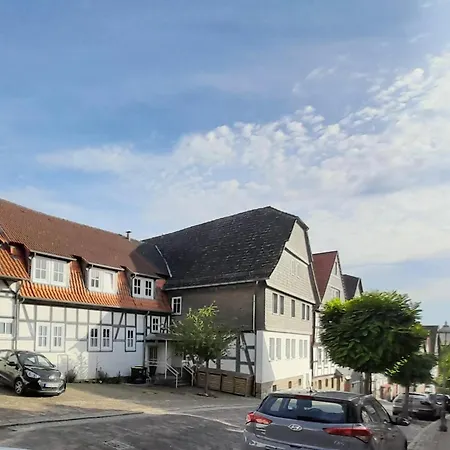 Für Gruppen Und Familien -2 Mit 5 Schlafzimmern, 2 Bädern, Großem Wohnzimmer, Parkplätzen Apartment *