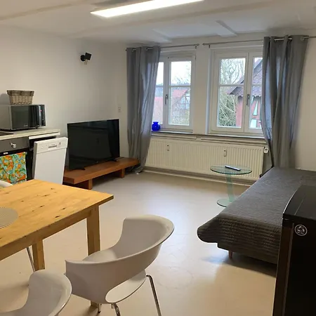 Fuer Gruppen Und Familien - Modern Und Fachwerk - Auf Einer Etage Mit 5 Schlafzimmern, 2 Baedern, Wohnzimmer, Parkplaetzen * Wolfhagen