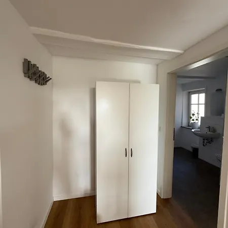Apartmán Fuer Gruppen Und Familien -2 Mit 5 Schlafzimmern, 2 Baedern, Grossem Wohnzimmer, Parkplaetzen *