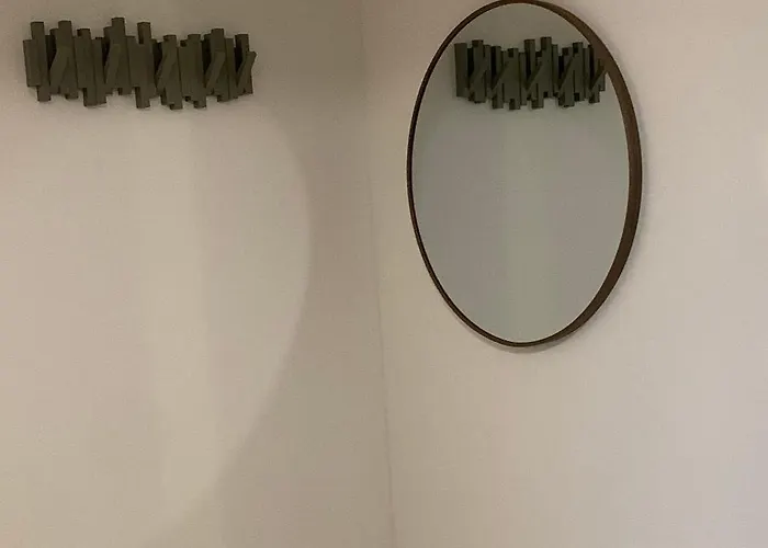 Apartment Für Gruppen Und Familien - Modern Und Fachwerk - Auf Einer Etage Mit 5 Schlafzimmern, 2 Bädern, Wohnzimmer, Parkplätzen